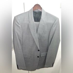Burberry Prorsum Gray Pinstripe 2-Btn Suit.Christopher Bailey Era. Made in Italy